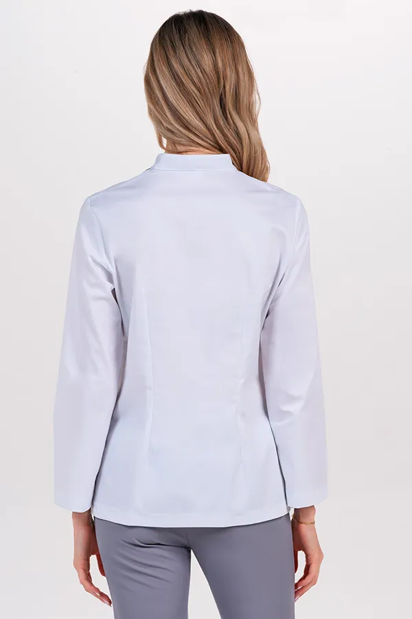 8338797_3G.webp